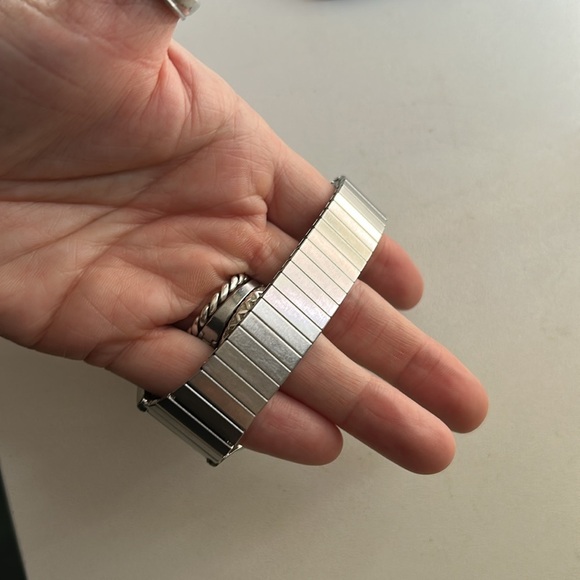 Timex Silver Smartwatch with Advanced Features - Picture 3 of 7